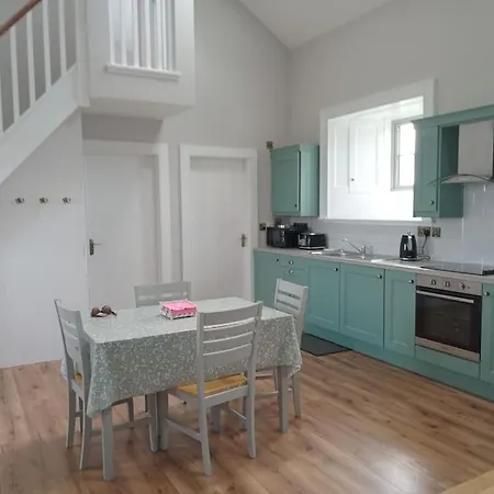 St Johns Old Schoolhouse بيت للعطل Lecarrow