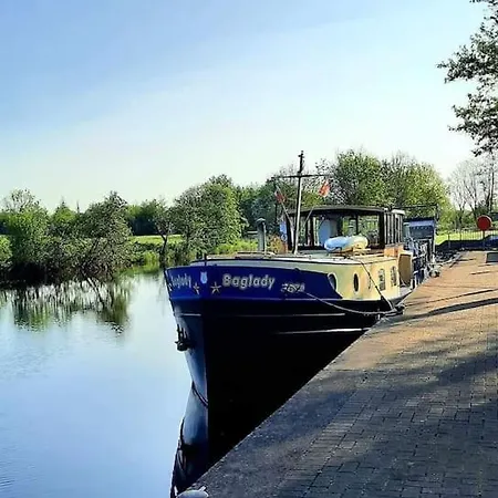 بيت للعطل St Johns Old Schoolhouse Lecarrow